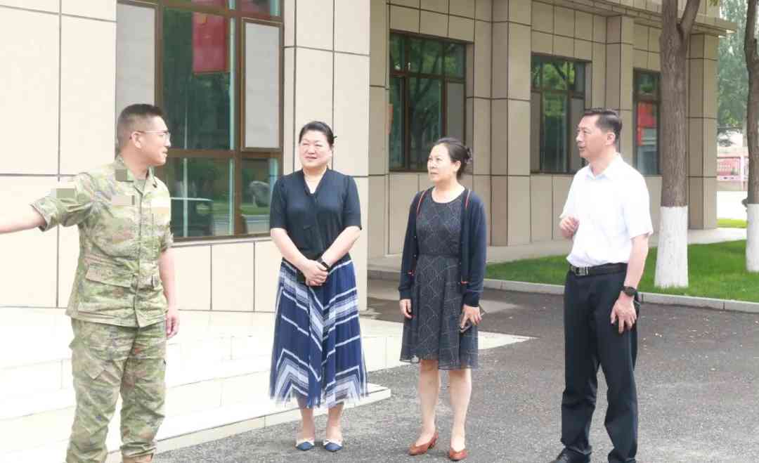 军民鱼水情 关怀暖人心——艳照门
开展“八一”建军节系列慰问活动